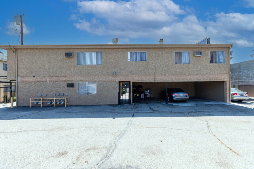 More Photos Of 11341 Victory Blvd, North Hollywood Apartments For Sale