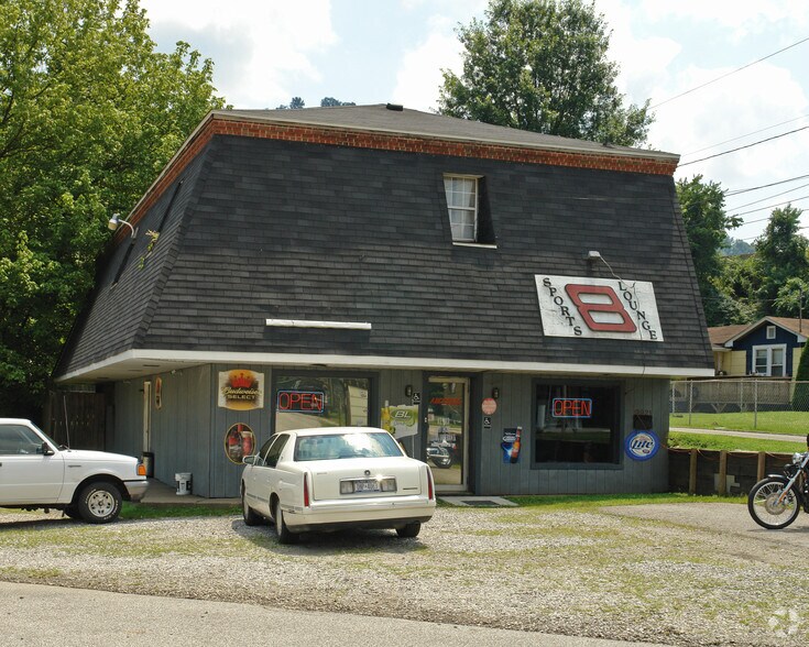 Primary Photo Of 9921 Maccorkle Ave, Charleston Storefront Retail Residential For Lease