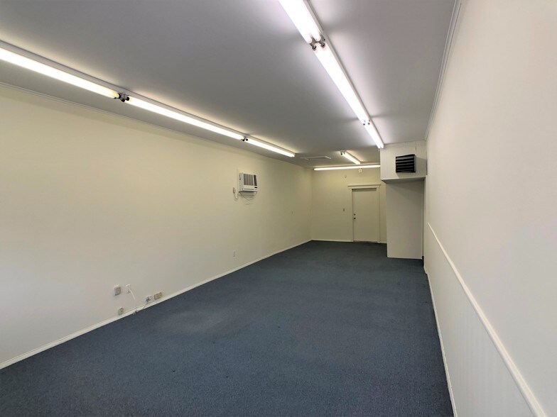 More Photos Of 24 Larkfield Rd, East Northport Office For Lease