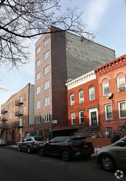 More Photos Of 413 57th St, Brooklyn Apartments For Sale