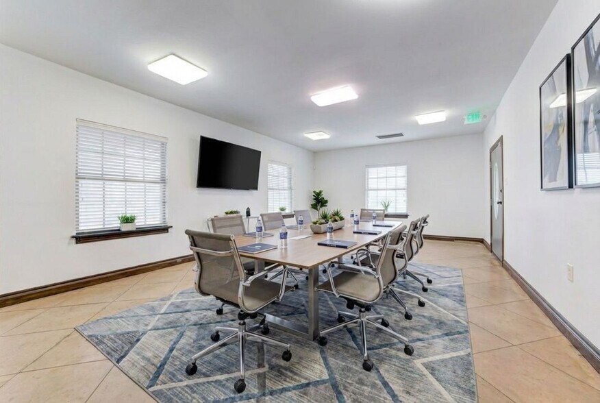 More Photos Of 11575 S Western Ave, Edmond Office For Sale