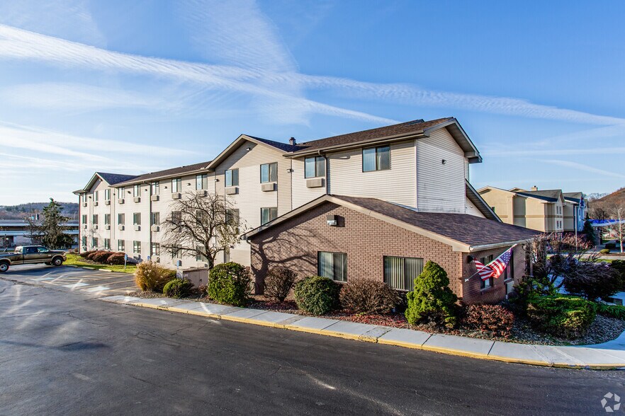 More Photos Of 103 Bair Blvd, New Stanton Hotel For Sale