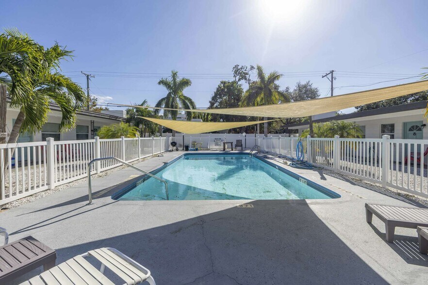 More Photos Of 779 9th Ave N, Saint Petersburg Apartments For Sale