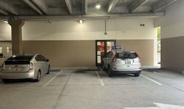 More Photos Of 1626 Ringling Blvd, Sarasota Office For Lease