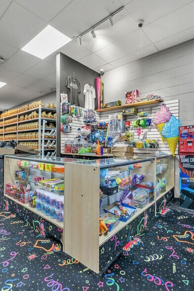 More Photos Of 7628 Corina Dr, Fort Worth Skating Rink For Sale