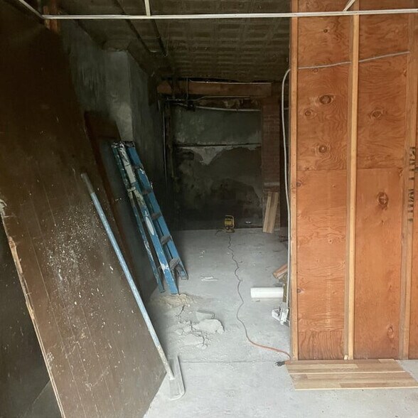 More Photos Of 363 Broadway, Staten Island Apartments For Sale