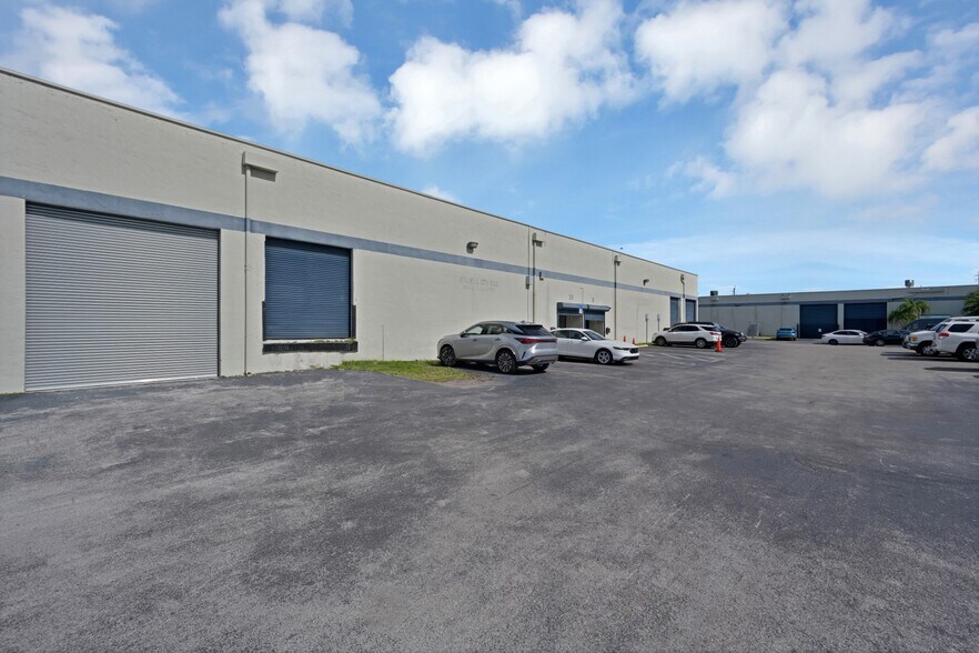 Primary Photo Of 5220 NW 72nd Ave, Miami Warehouse For Sale