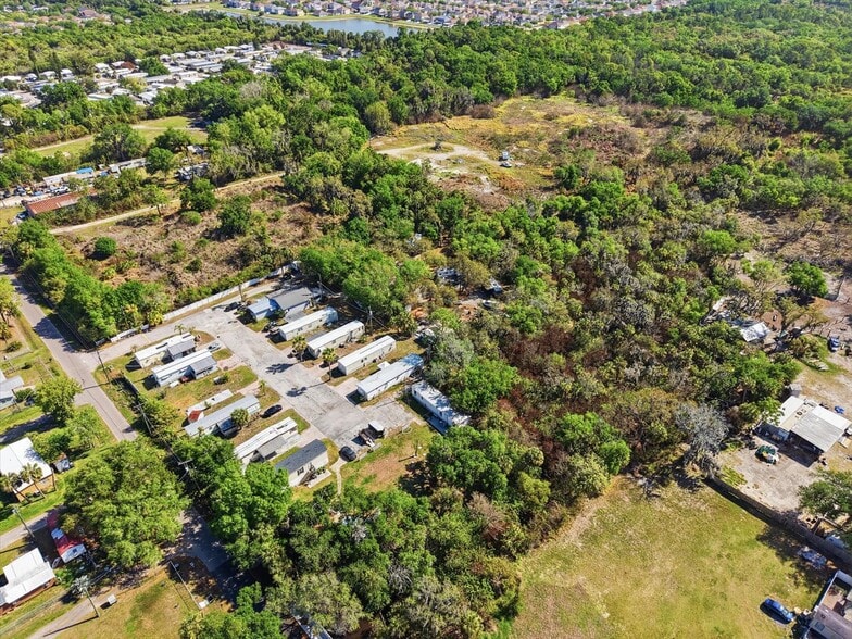 More Photos Of 12300 Phillips Ln, Gibsonton Manufactured Housing Mobile Home Park For Sale