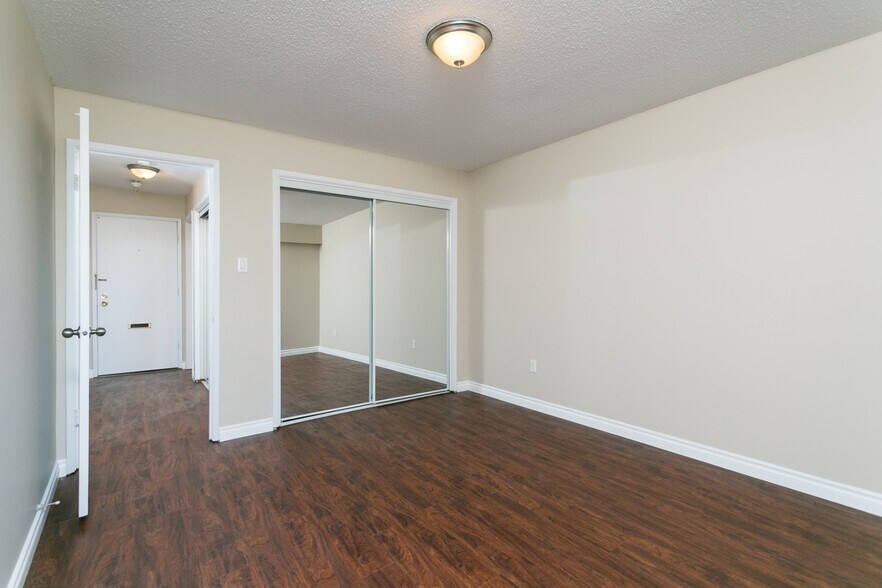 More Photos Of 610 Blackford St, New Westminster Apartments For Sale