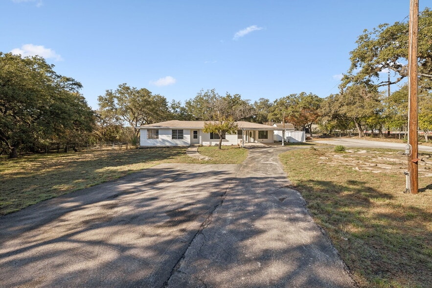 More Photos Of 1031 Talley Rd, San Antonio Office For Sale