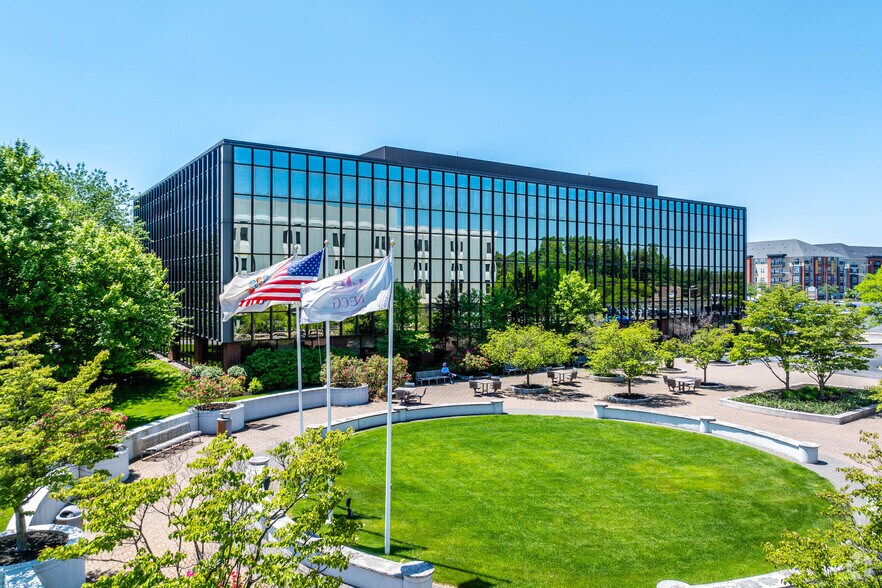 More Photos Of 485 Route 1 S, Iselin Unknown For Lease