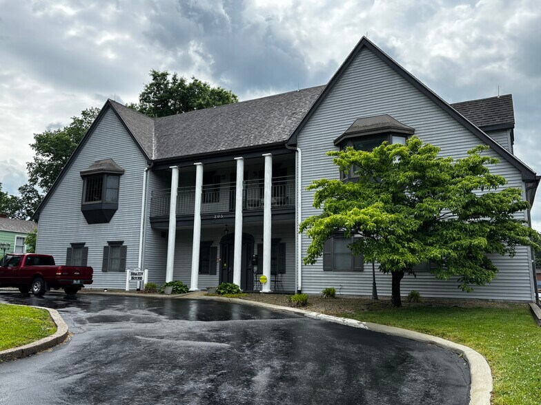 More Photos Of 205 Grandview Dr, Frankfort Religious Facility For Sale