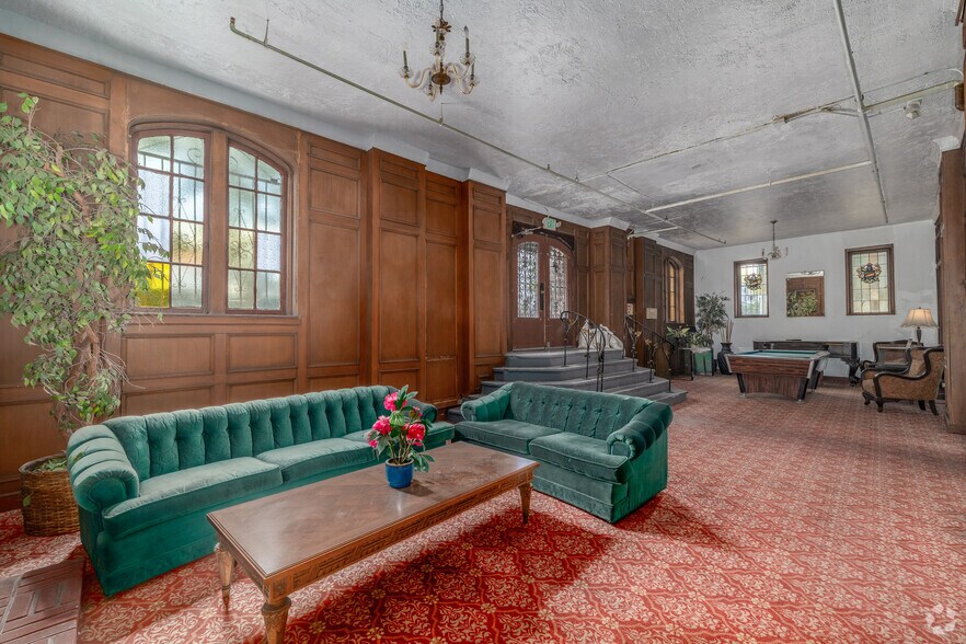 More Photos Of 601 N Rossmore Ave, Los Angeles Apartments For Sale