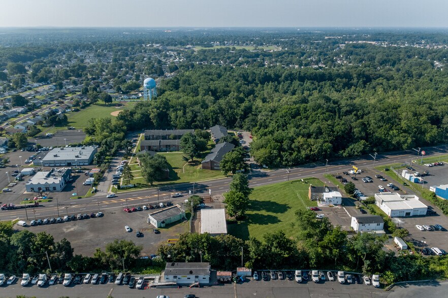 More Photos Of 329 Lincoln Hwy, Fairless Hills Warehouse For Sale