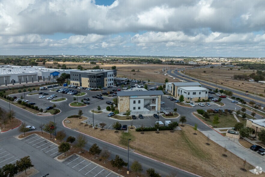 More Photos Of 1601 E Pflugerville Pky, Pflugerville Unknown For Lease