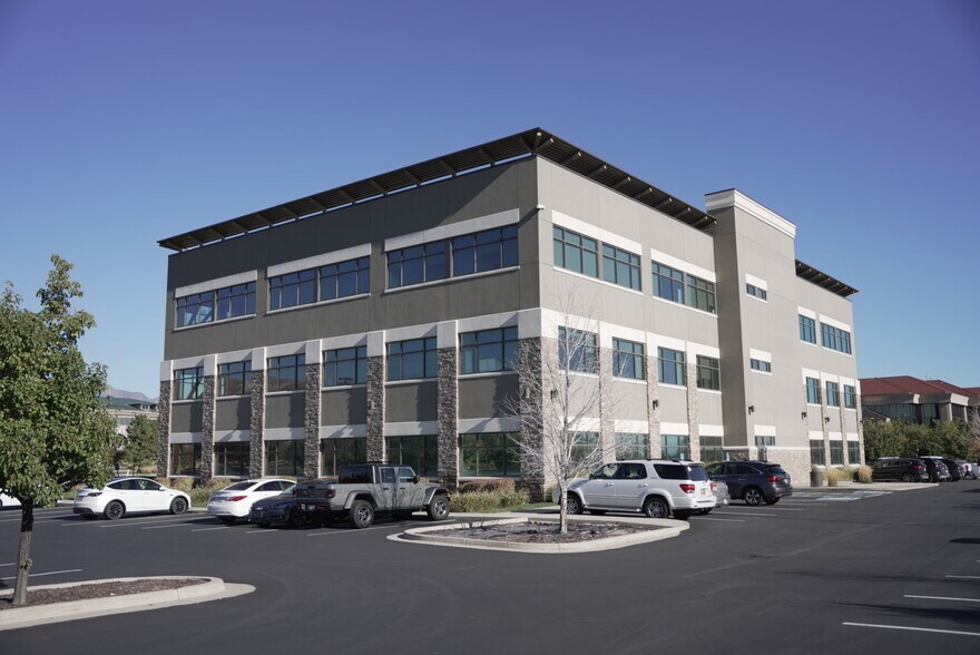 More Photos Of 3049 W Executive Pky, Lehi Office For Lease