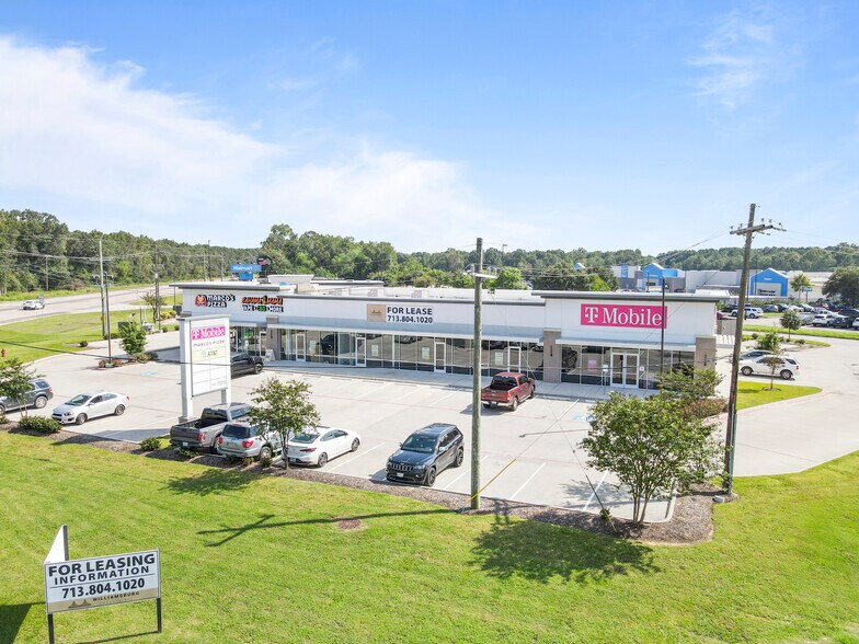 More Photos Of 2139 Highway 146 Byp, Liberty Storefront For Lease