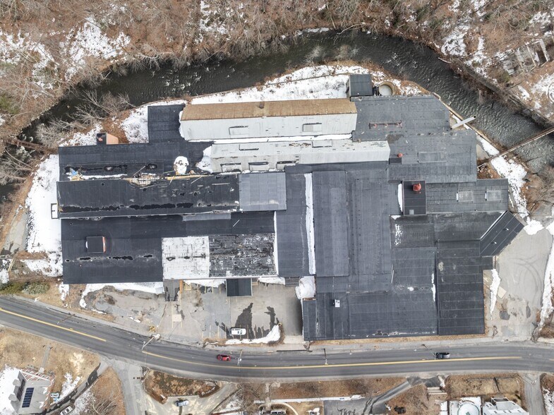 More Photos Of 431 Westminster St, Fitchburg Warehouse For Sale