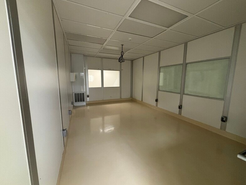 More Photos Of 3329 Enterprise Ave, Hayward Warehouse For Lease