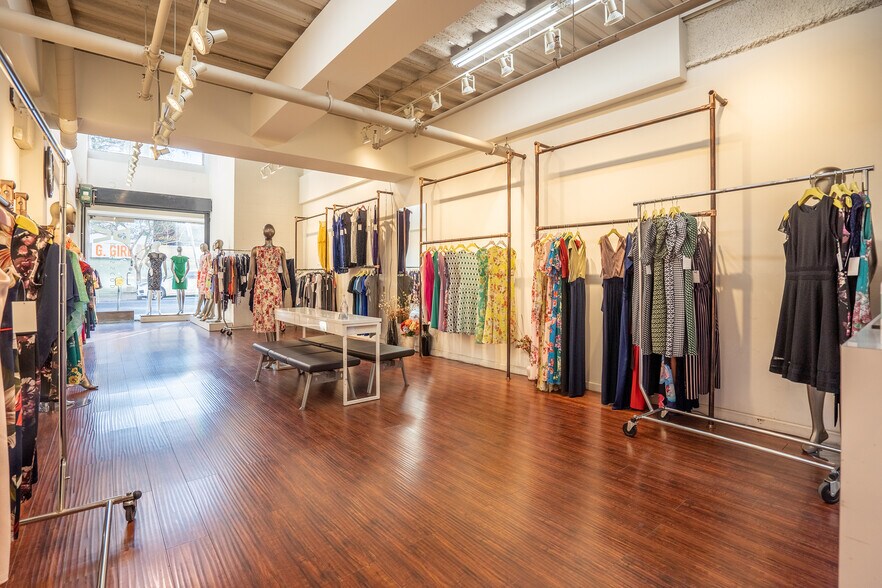 More Photos Of 747 E 10th St, Los Angeles General Retail For Sale