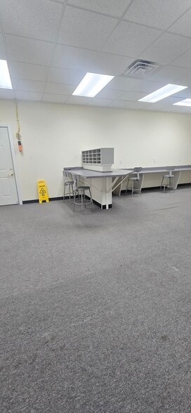 More Photos Of 100 Governors Trace, Fayetteville Office For Lease