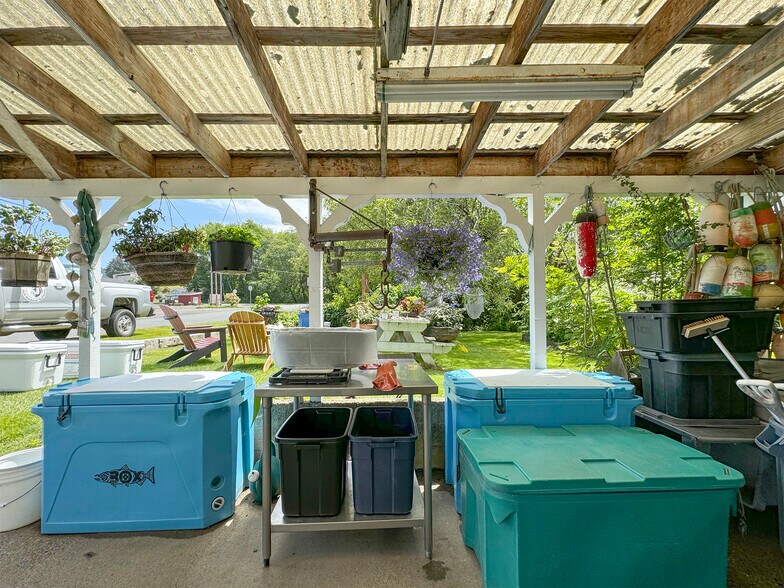 More Photos Of 16672 Frontier st, Clallam Bay Specialty For Sale