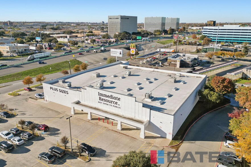 More Photos Of 8330 N Stemmons Fwy, Dallas Freestanding For Sale