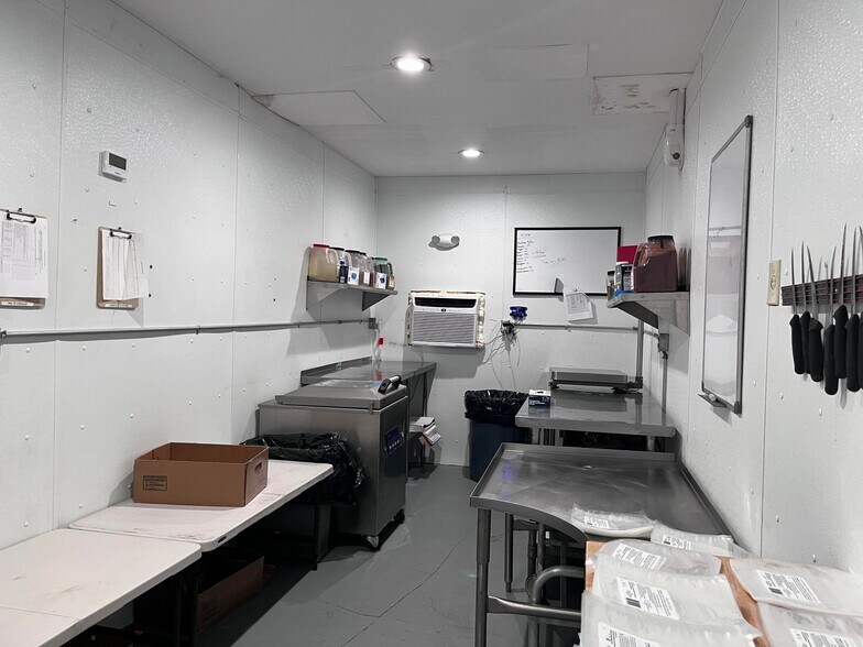 More Photos Of 18 Village Green Way, Southwest Harbor Restaurant For Lease