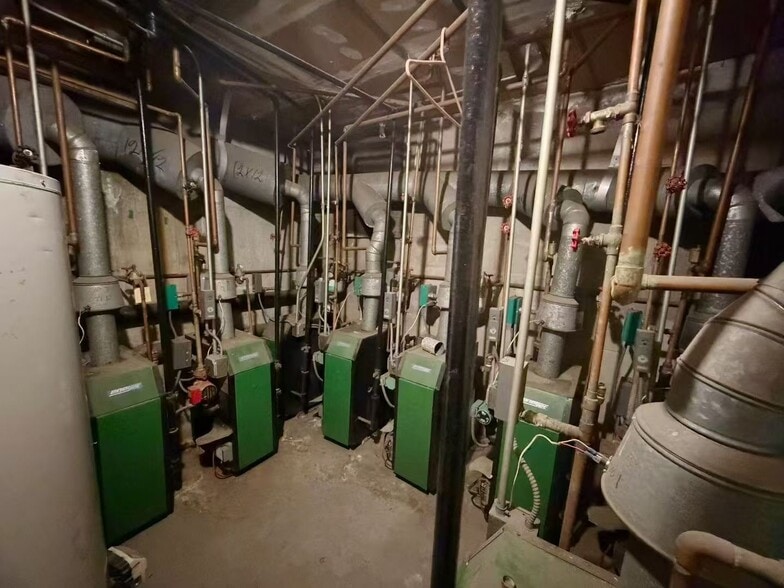 More Photos Of 132-18 57th Rd, Flushing Apartments For Sale