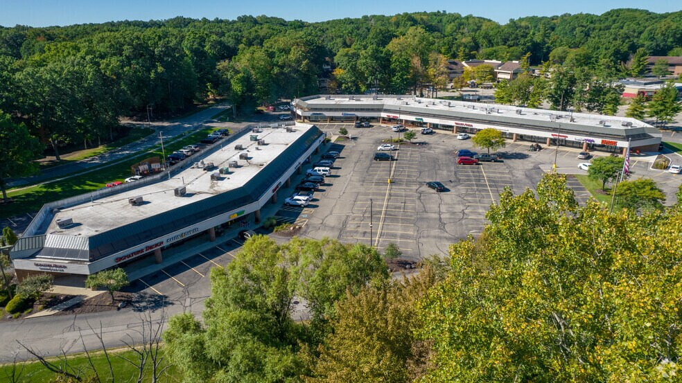 Primary Photo Of 1740-1760 44th St SW, Wyoming Freestanding For Lease