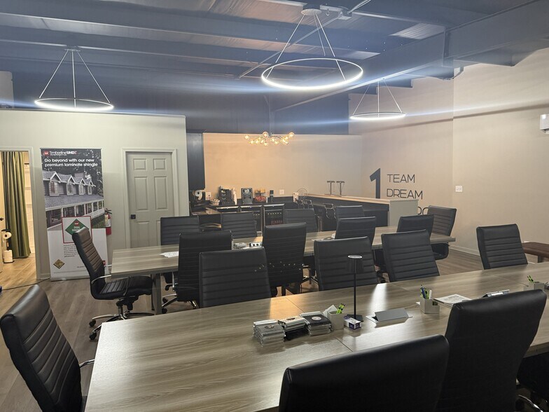 More Photos Of 64 Clarkwood Rd, Rockmart Light Manufacturing For Lease