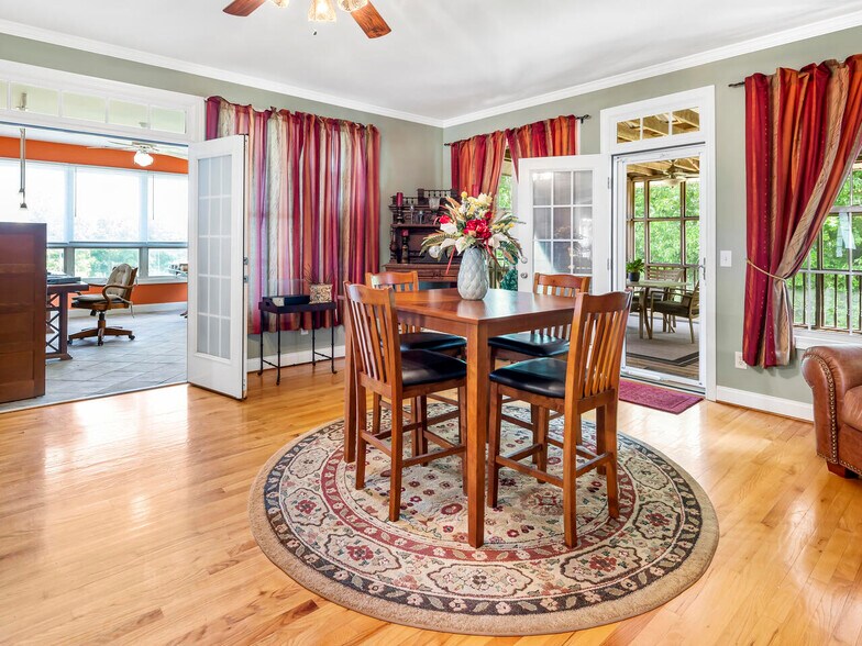 More Photos Of 665 N Hulett Rd, Villa Rica Winery Vineyard For Sale