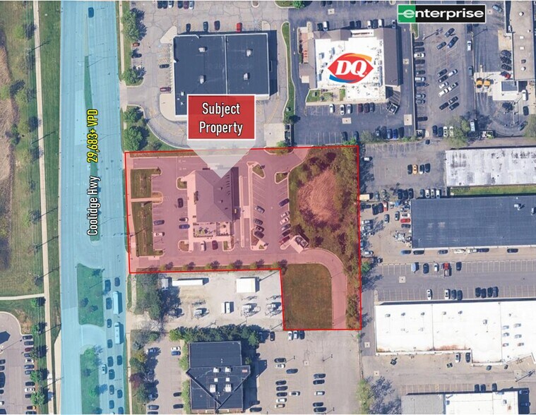 More Photos Of 1484 Coolidge Hwy, Troy Bank For Sale