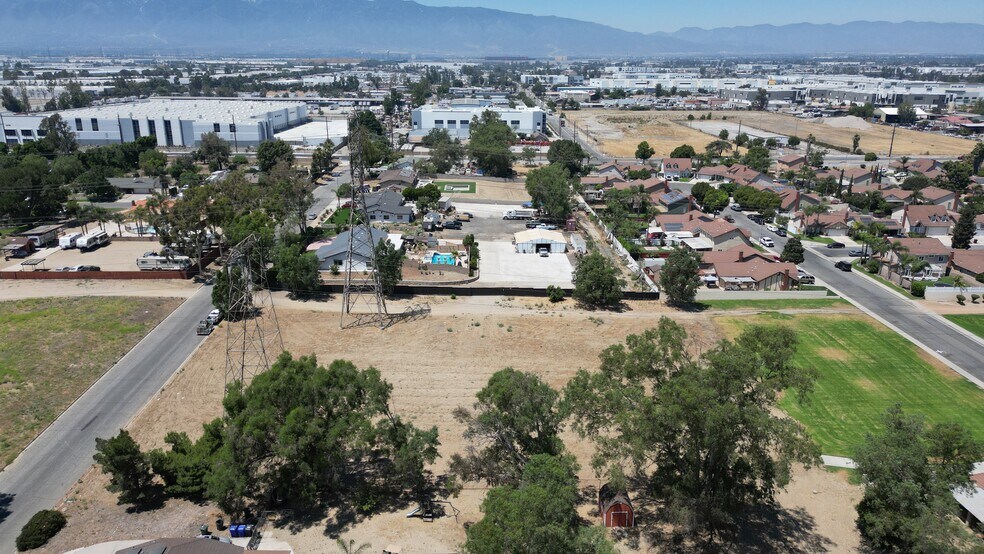 More Photos Of 0 Ponderosa Avenue Ave, Fontana Land For Sale