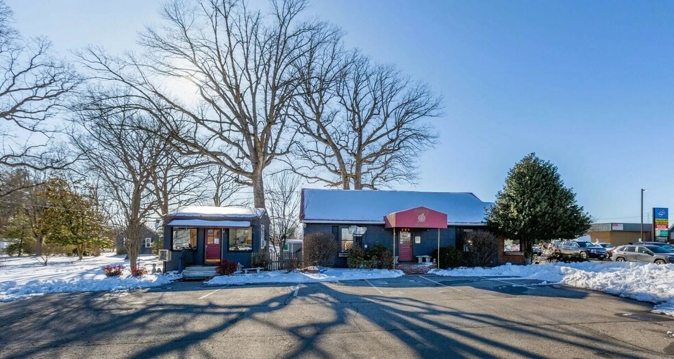 Primary Photo Of 10745 Courthouse Rd, Fredericksburg Office For Sale
