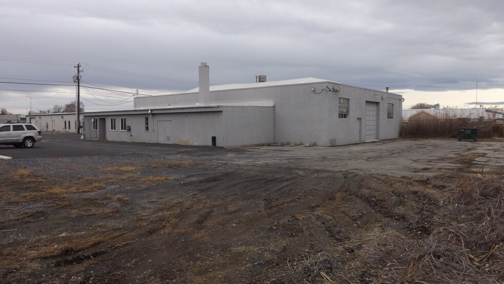 More Photos Of 708 E Penn St, Moses Lake Flex For Sale