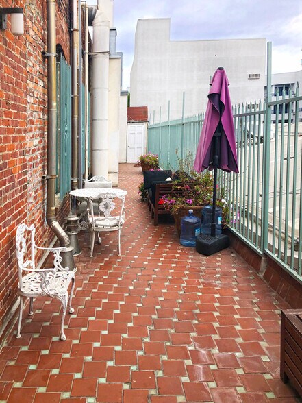 More Photos Of 119-131 Broadway, Santa Monica Office For Lease