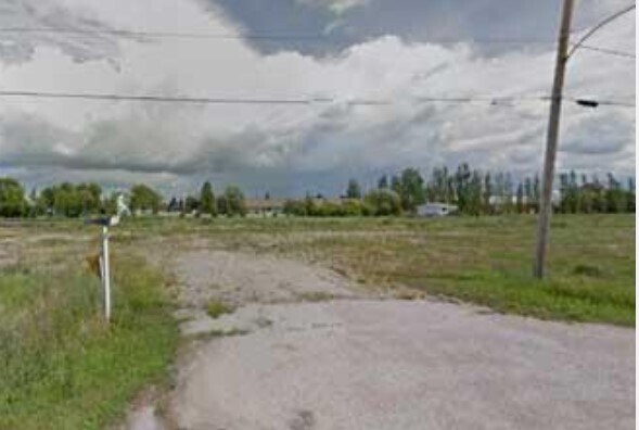 Primary Photo Of 337 S Railway Av, Grandview Land For Sale