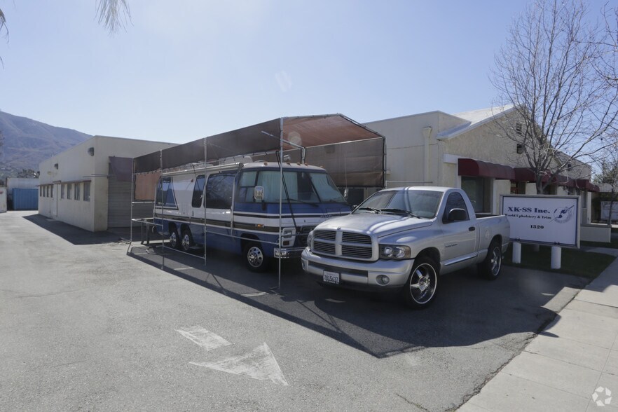 More Photos Of 1320 E Main St, Santa Paula Warehouse For Sale