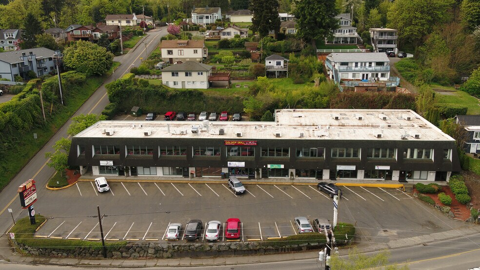 More Photos Of 1014 Bay St, Port Orchard Storefront Retail Office For Lease