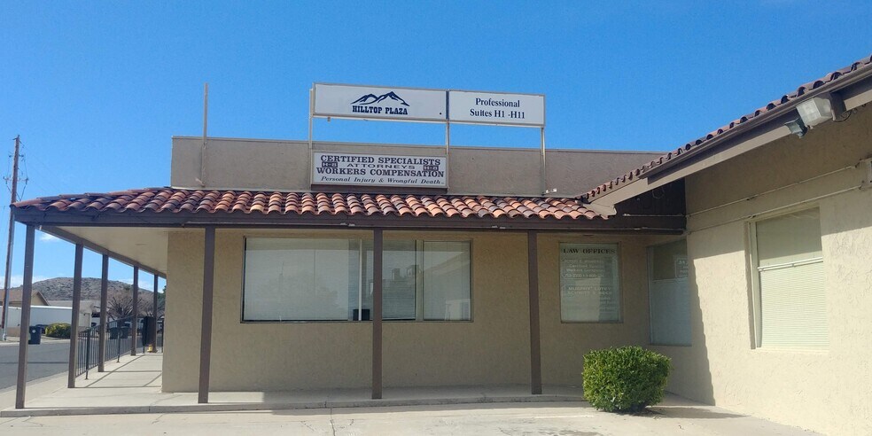 More Photos Of 2601 N Stockton Hill Rd, Kingman Office For Lease