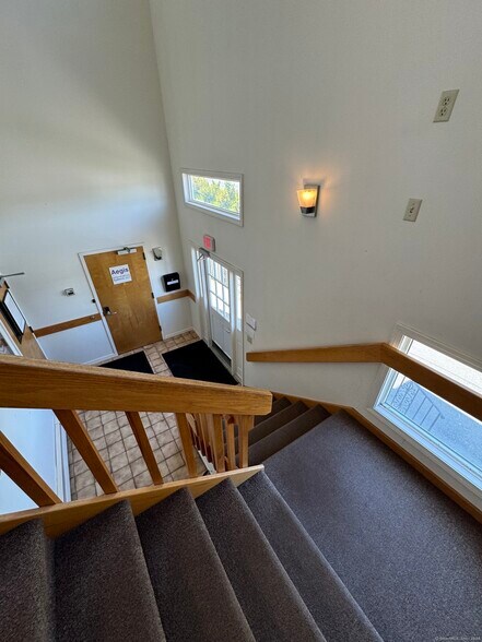 More Photos Of 2257 Silas Deane Hwy, Rocky Hill Medical For Lease