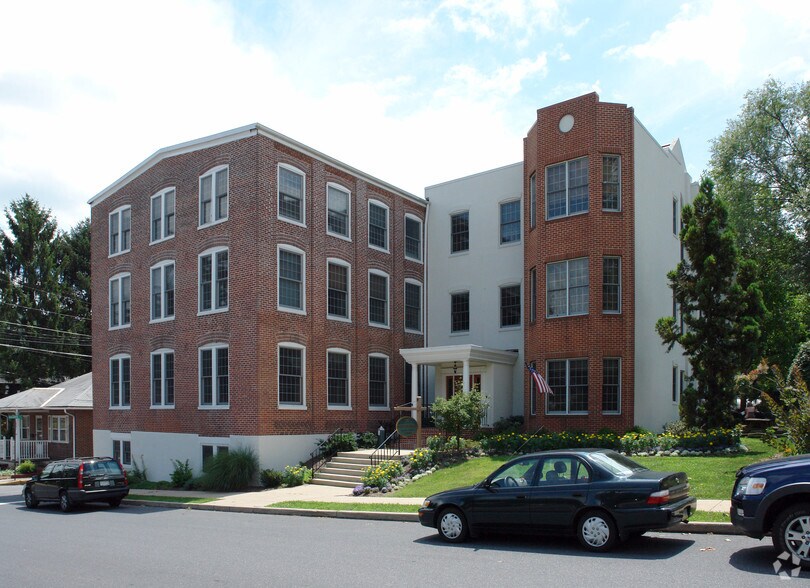 More Photos Of 22 S 2nd St, Emmaus Loft Creative Space For Lease