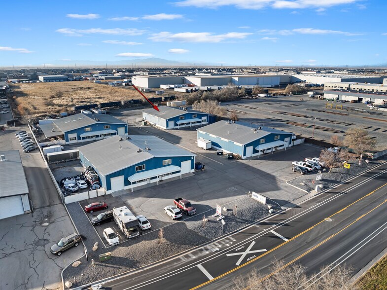 More Photos Of 425 N 400 W, North Salt Lake Warehouse For Lease