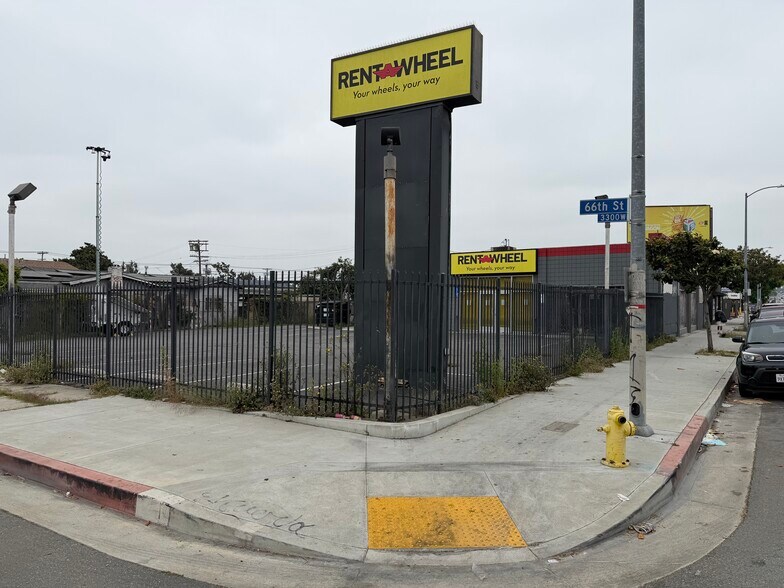 More Photos Of 6600 Crenshaw Blvd, Los Angeles Freestanding For Sale
