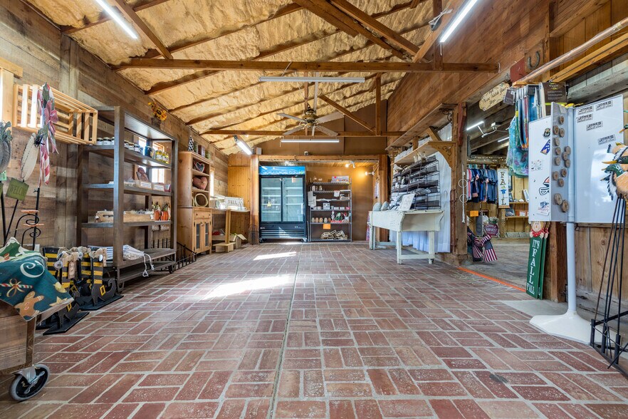 More Photos Of 8724 US Highway 68 N, West Liberty General Retail For Sale