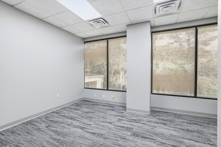More Photos Of 2252 Killearn Center Blvd, Tallahassee Office For Lease