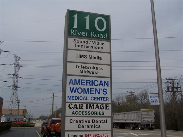 More Photos Of 110 S River Rd, Des Plaines Warehouse For Lease
