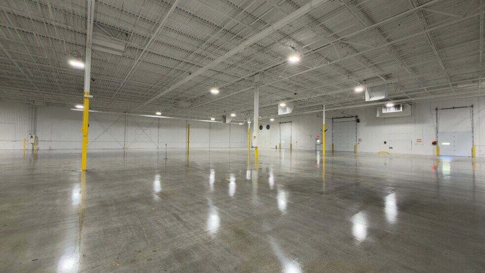 More Photos Of 1102 Aviation Blvd, Hebron Warehouse For Lease