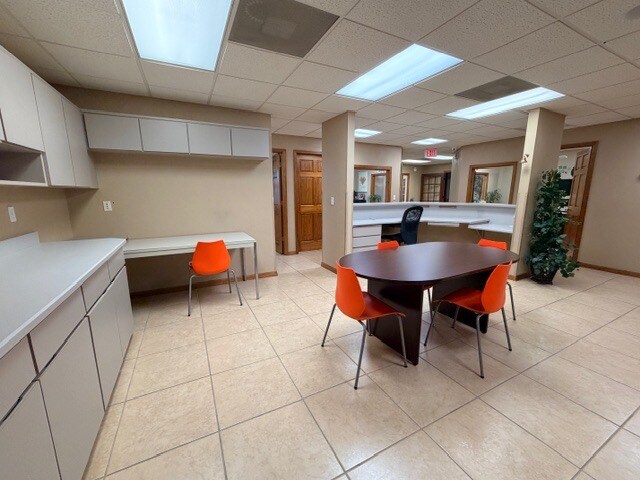 More Photos Of 131 Executive Cir, Daytona Beach Loft Creative Space For Lease